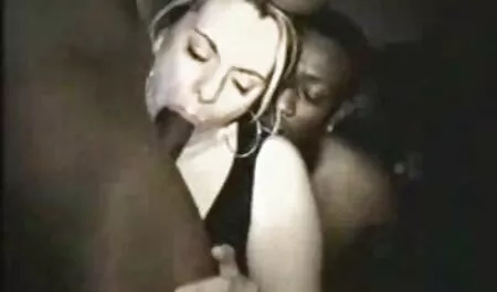 Forte explosion avec Double Pénétration arab porno 2017