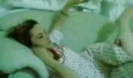 Victoria Tiffany mange une film xxl arabe grosse bite.