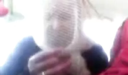 Jolie xxx sexe arab fille avec petite chatte et gros seins
