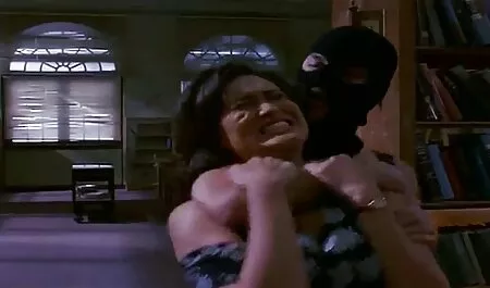 Anal avec film x en arab BB en bas dans la cuisine