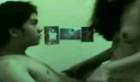 Le vieil homme défendait une fille. prono xxx arabe