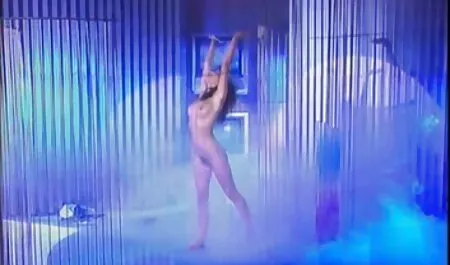 Russe salope regarder une autre robe manger et baiser. film porno gratuit en arabe