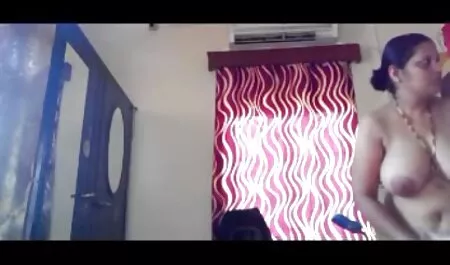 J'ai levé mon pantalon pour ne pas perturber la vibration. les films porno arabe