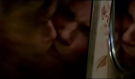 Fille avec la peau laide et de la porno motarjam en arabe crème